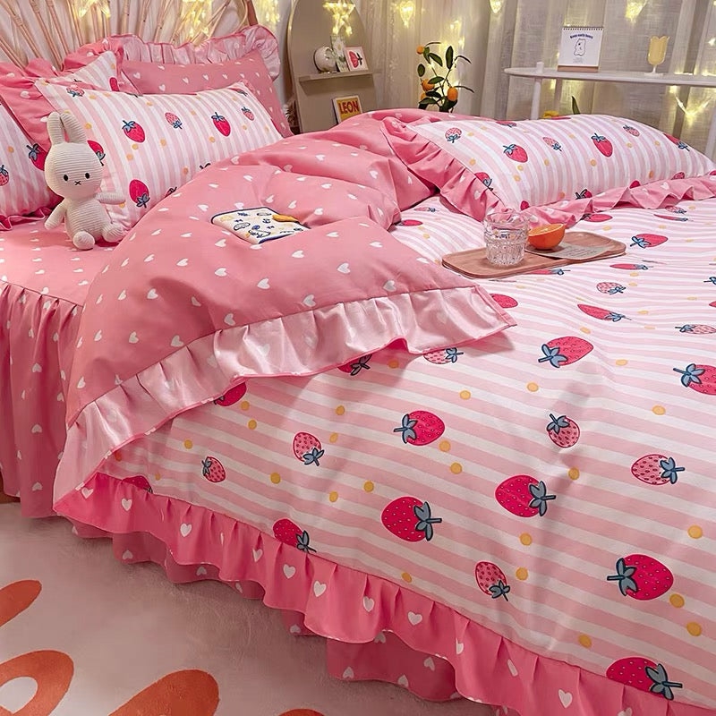 Houseware |  Cute Strawberry Bedding Set Houseware Houseware