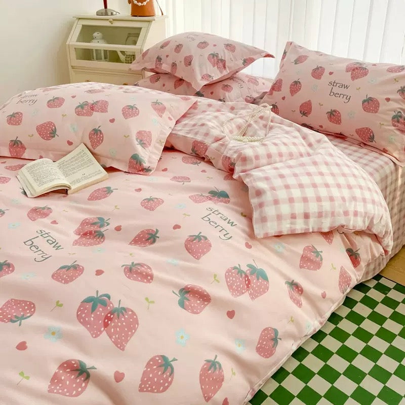 Houseware |  Cute Strawberry Bedding Set Houseware Houseware