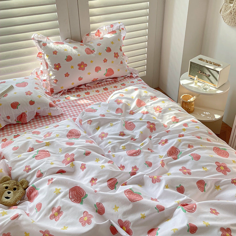 Houseware |  Peach And Flowers Bedding Set Houseware Houseware