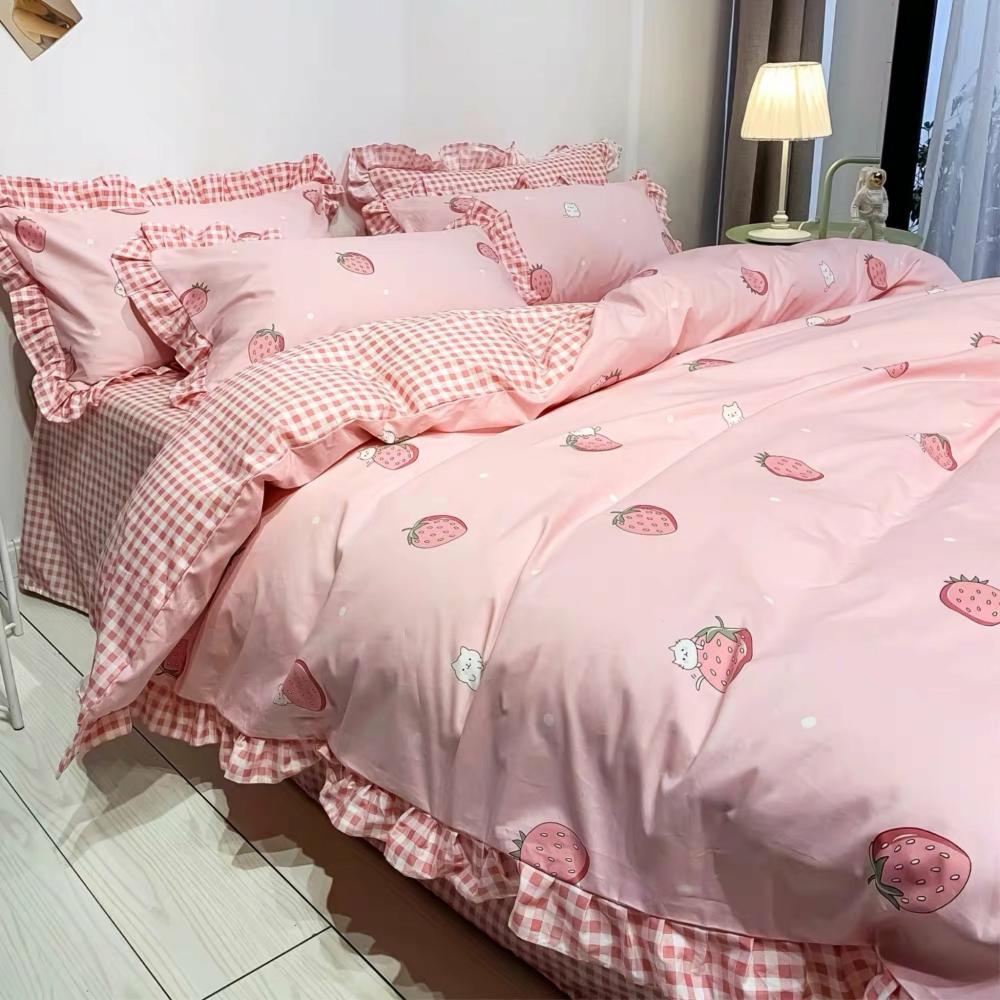 Houseware |  Strawberry Cat Bedding Set Houseware Houseware